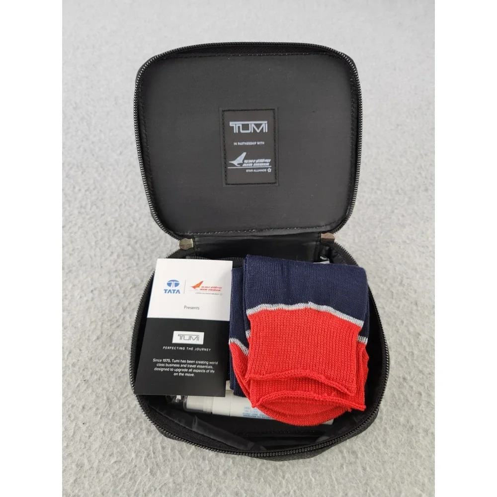TUMI Air India Airline Zip Toiletry Amenity Case Business First Class Travel Bag